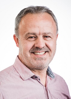 Gunther Dressel Leider haben wir keinen Alternativtext zu diesem Bild. Wir arbeiten daran und bitten um Ihr Verständnis.