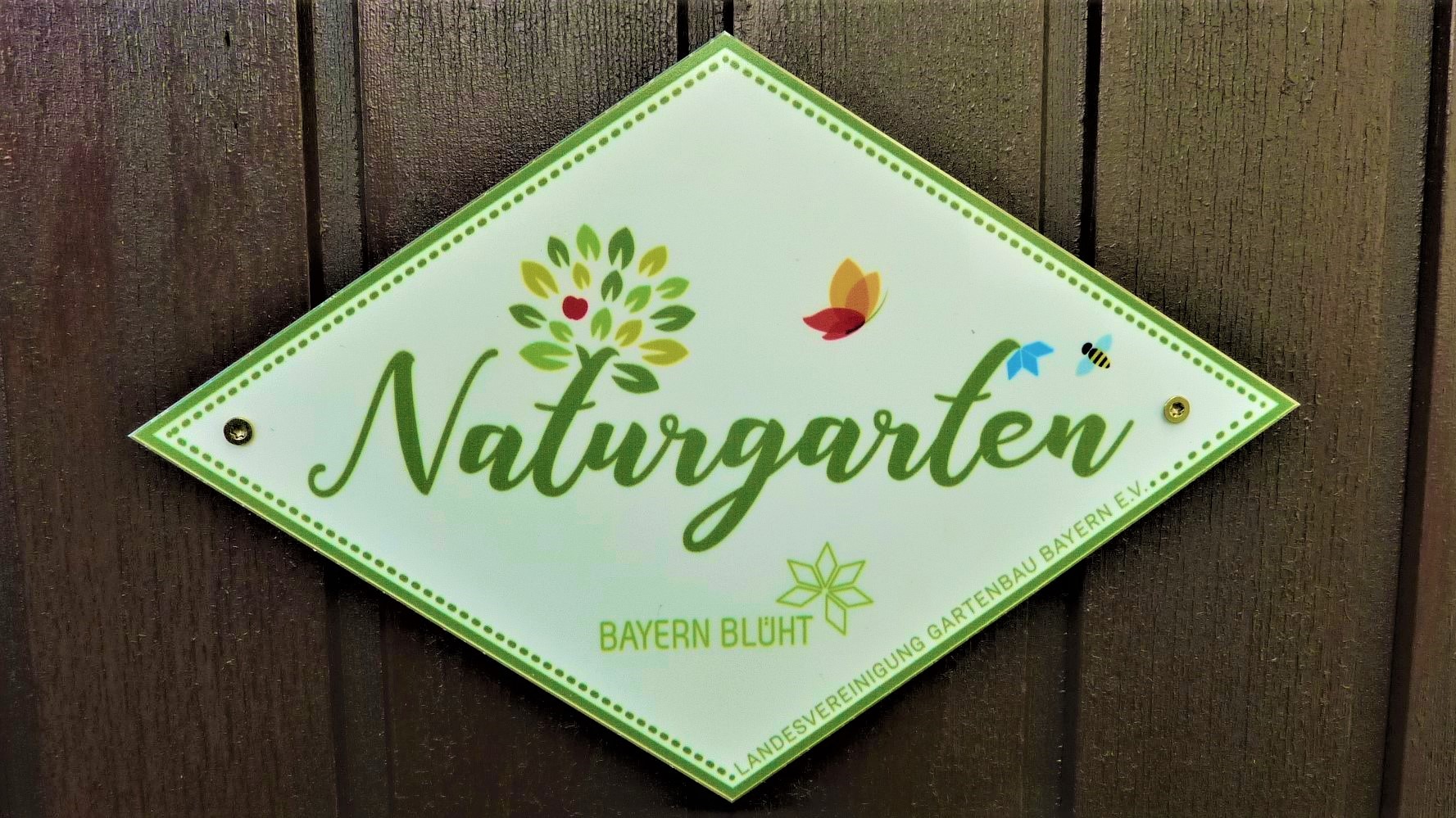 Werbung für mehr Natur in heimischen Gärten / Naturgarten-Zertifizierung