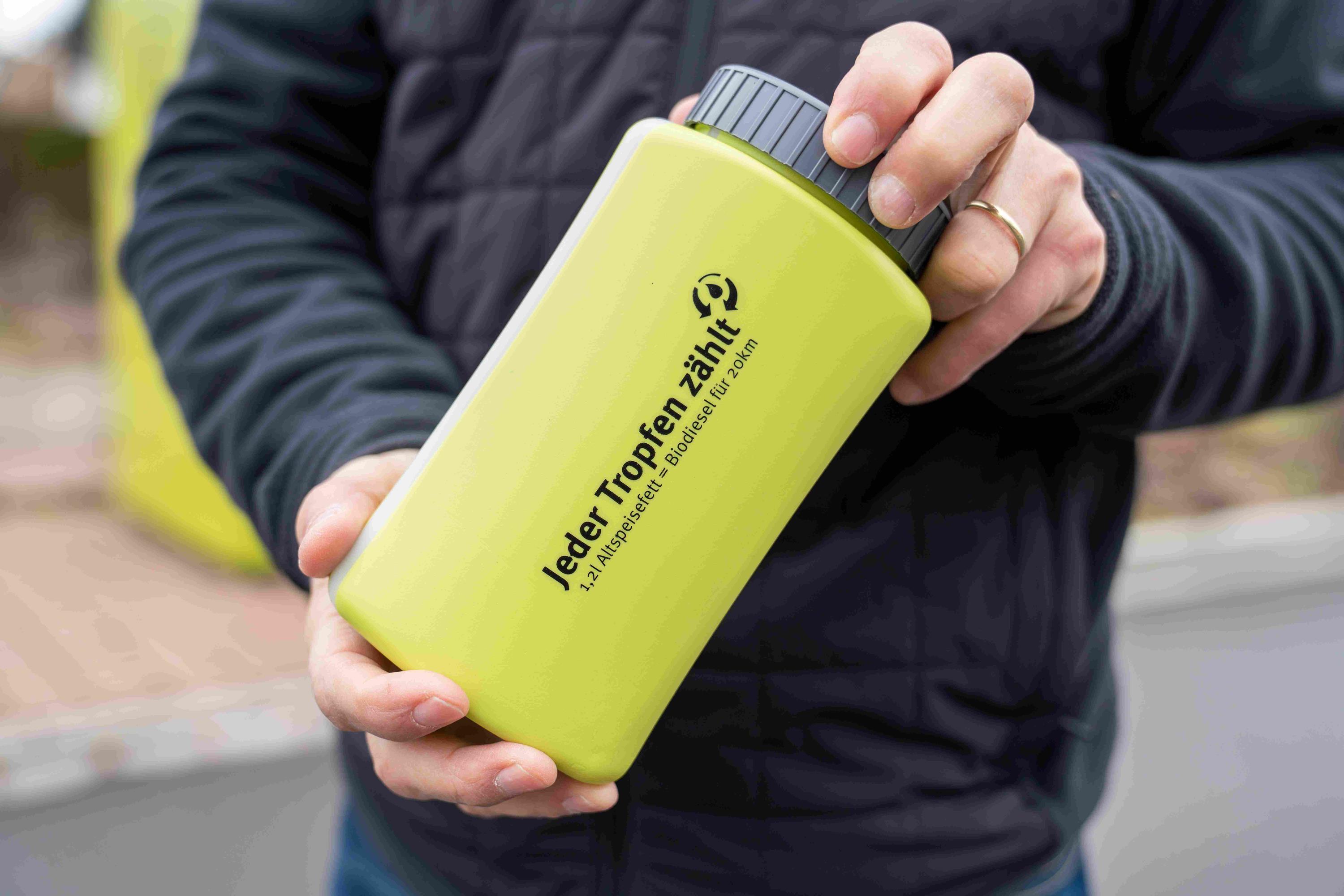 Altfett Sammelbehälter Foto